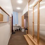 Luxury Flat 2 Bdr Design Heart Of Marais דירה