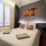Luxury Flat 2 Bdr Design Heart Of Marais Paris