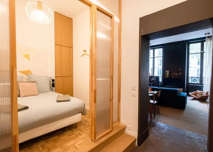 Luxury Flat 2 Bdr Design Heart Of Marais